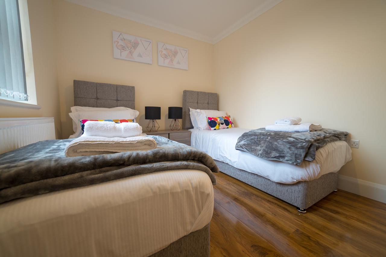 London Heathrow Serviced Apartments Ashford  Exteriér fotografie