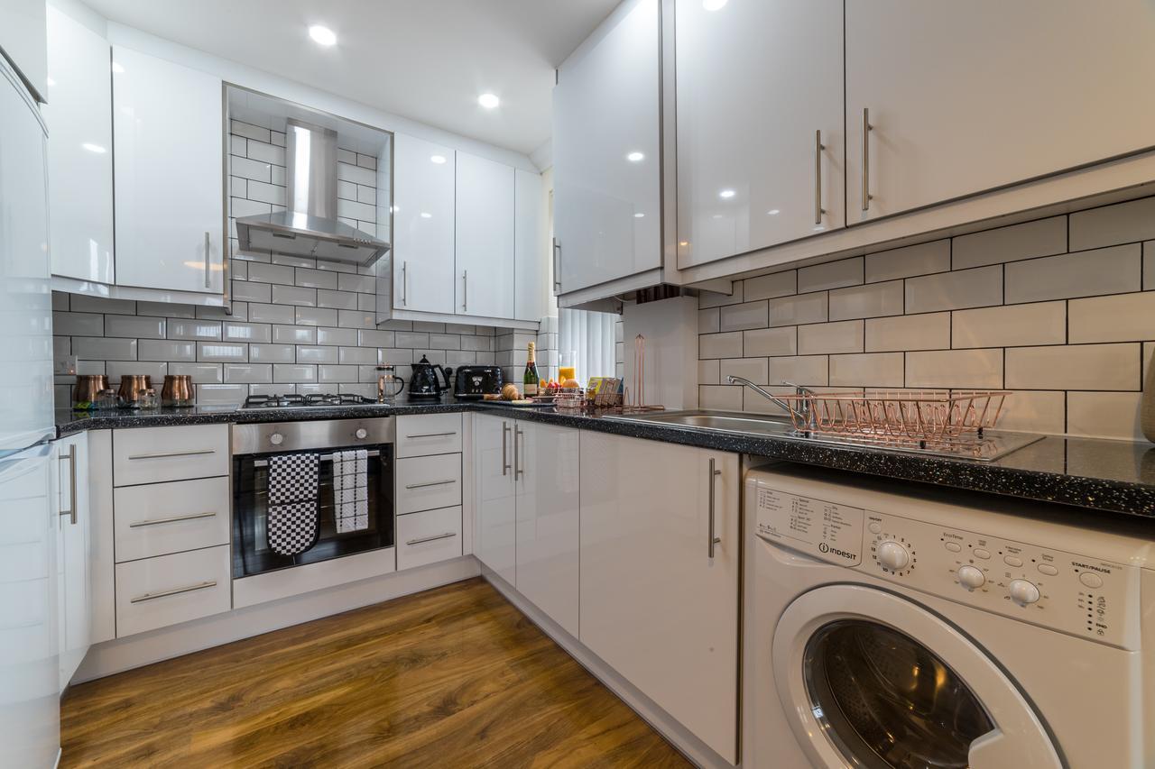 London Heathrow Serviced Apartments Ashford  Exteriér fotografie