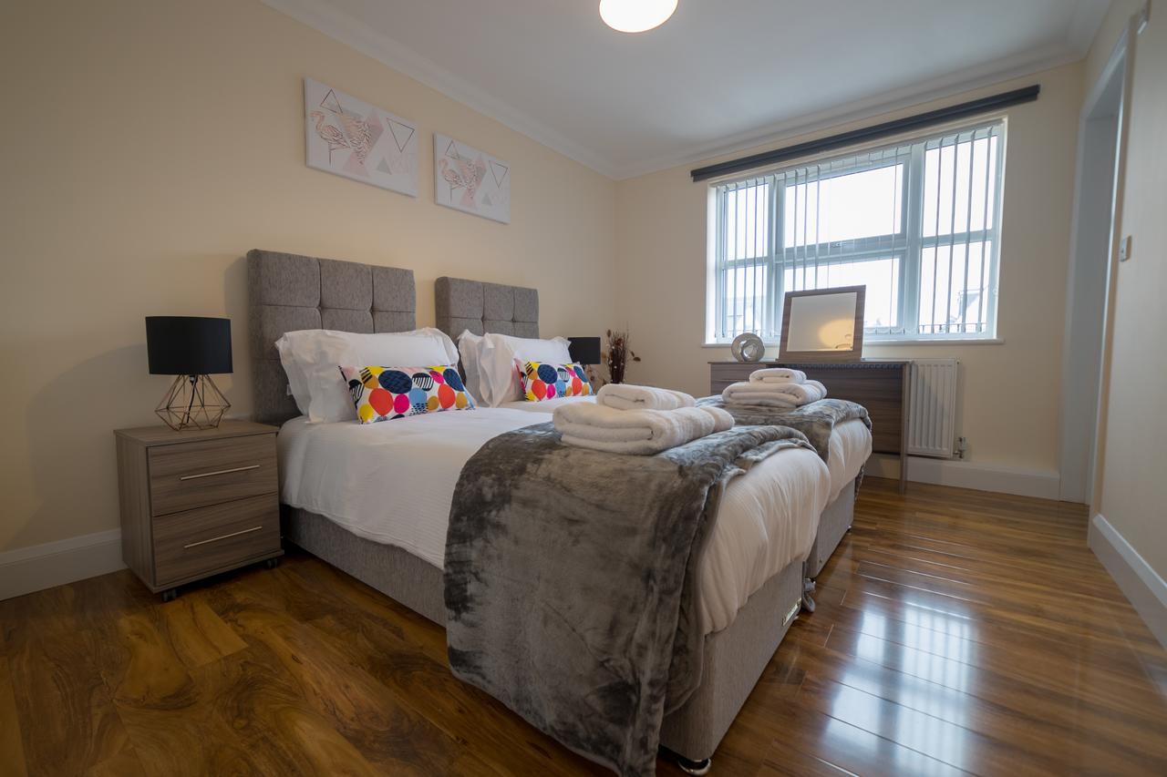 London Heathrow Serviced Apartments Ashford  Exteriér fotografie