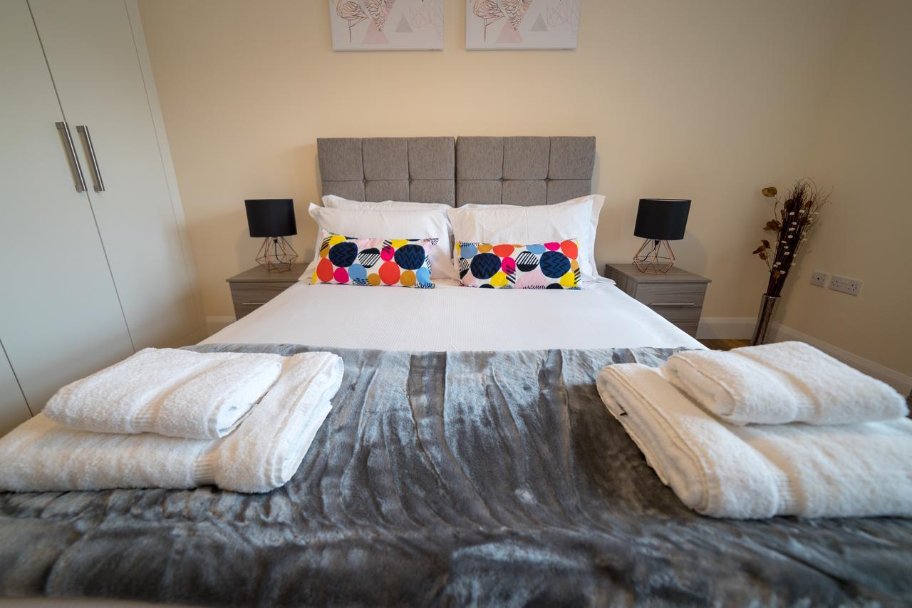 London Heathrow Serviced Apartments Ashford  Exteriér fotografie