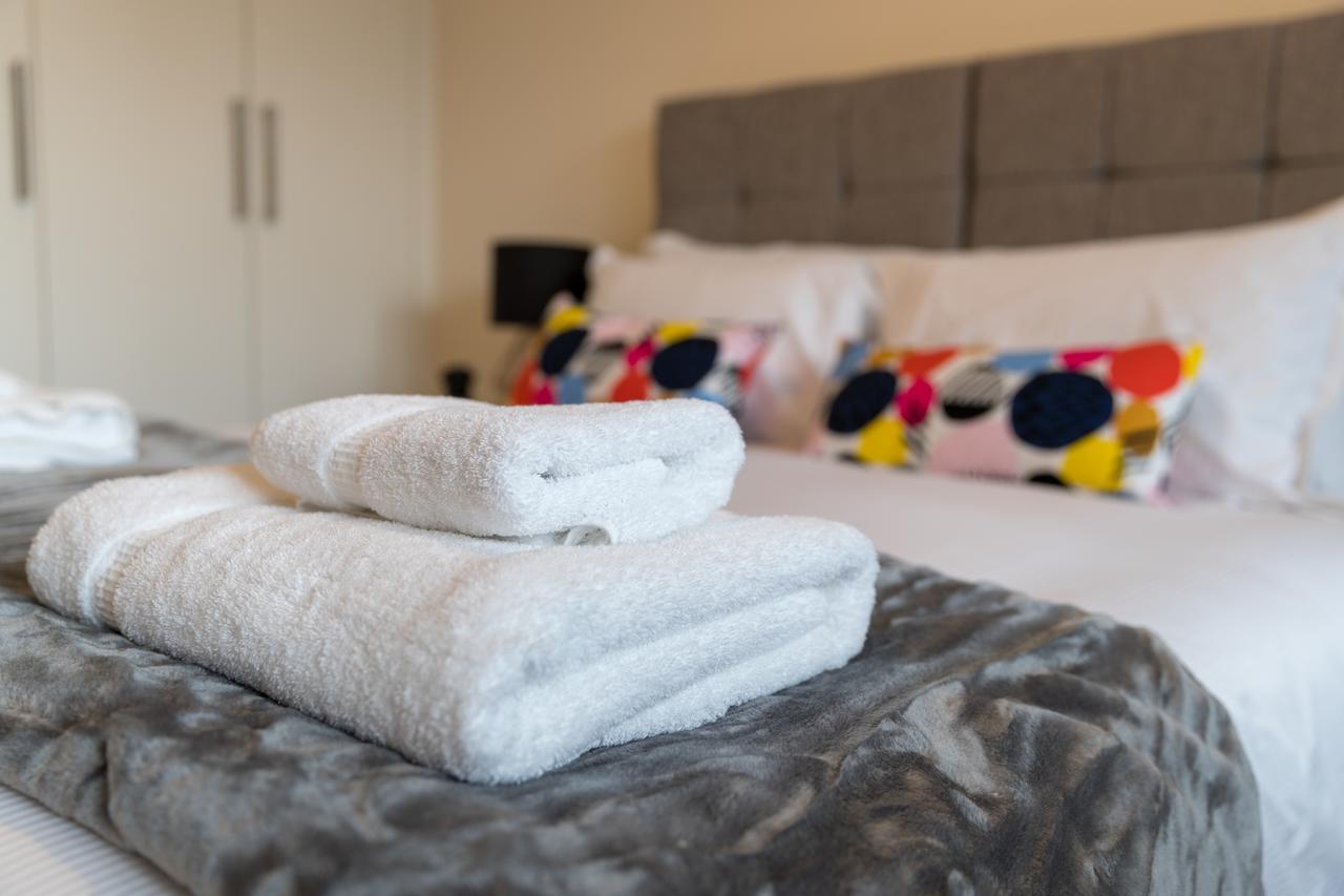 London Heathrow Serviced Apartments Ashford  Exteriér fotografie
